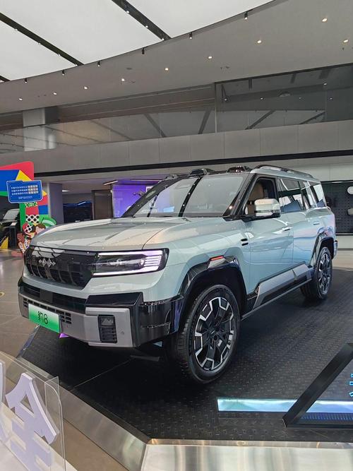 广州108比亚迪方程豹硬派越野的爆款，英菲尼迪35周年与你共成长